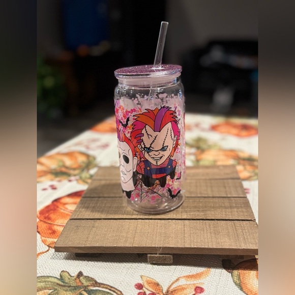 Horror Clown Glass Tumbler with Straw - Picture 3 of 4